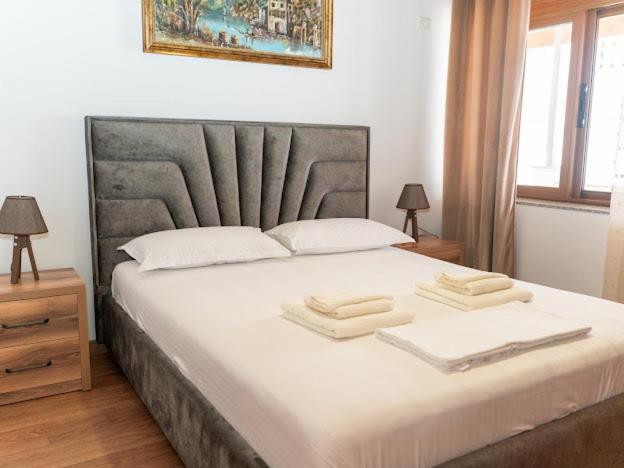 Roel Apartments Sarandë Exterior foto